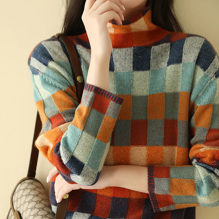 Anna - Vibrant Plaid Sweater